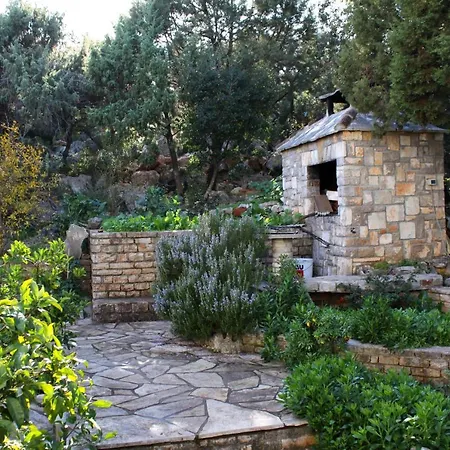 Apartament By The Sea Cove Pokrivenik, Hvar - 2073