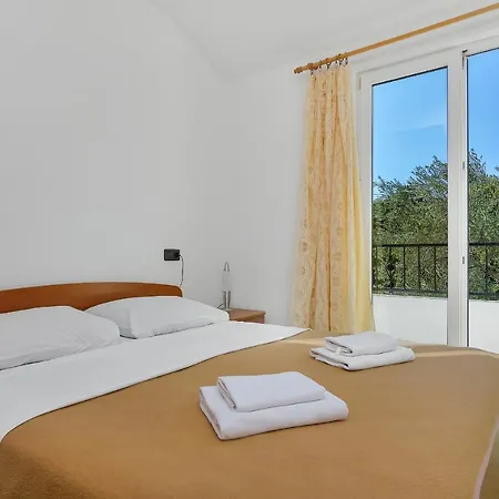 Apartments By The Sea Cove Pokrivenik, Hvar - 2073